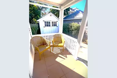 8 Saint Nicholas Street, Lynbrook, NY 11563 - Photo 2