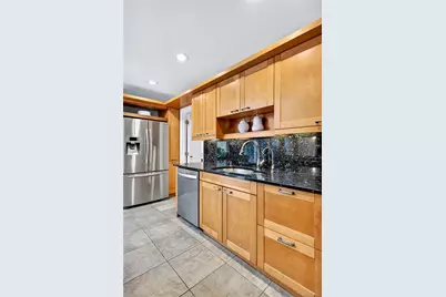75 Plymouth Road, Manhasset, NY 11030 - Photo 20