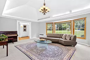 75 Plymouth Rd, Manhasset, NY 11030 - Photo 8