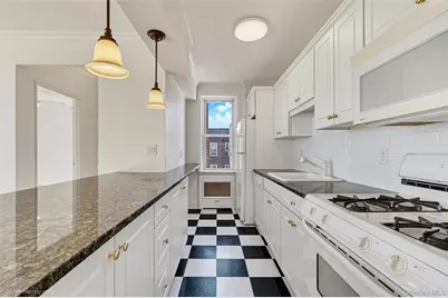 39-30 52nd Street #6F, Woodside, NY 11377 - Photo 4