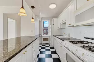 39-30 52nd St, Woodside, NY 11377 - Photo 4