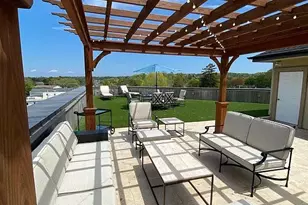 226 New York Ave, Huntington, NY 11743 - Photo 2