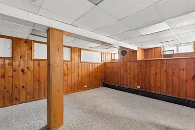 9 Plandome Place, Selden, NY 11784 - Photo 22