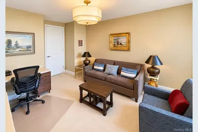 27010 Grand Central Parkway #28H, Floral Park, NY 11005 - Photo 14