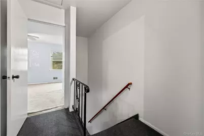 44 Gladys Drive, Spring Valley, NY 10977 - Photo 20