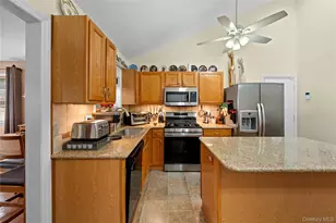5 Heather Ct, Middle Island, NY 11953 - Photo 6