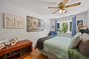 5 Heather Ct, Middle Island, NY 11953 - Photo 16