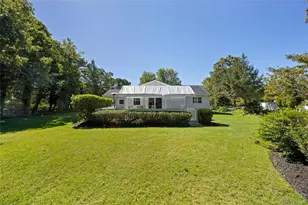 5 Heather Ct, Middle Island, NY 11953 - Photo 18