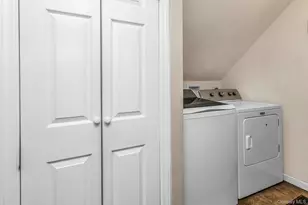23 Summit Ln, Levittown, NY 11756 - Photo 18
