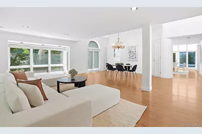 12 Hearthstone Circle, Scarsdale, NY 10583 - Photo 4