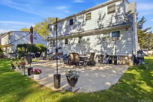 118 Liberty St, Deer Park, NY 11729 - Photo 28