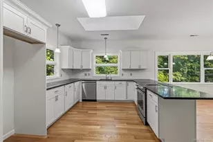 72 East St, South Salem, NY 10590 - Photo 8