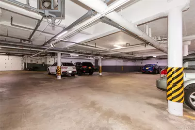21 Chapel Place Chapel Place #3J, Great Neck, NY 11021 - Photo 28
