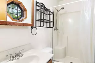 2380 Laurel Ave, Southold, NY 11971 - Photo 10