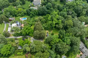 383 W Neck Rd, Lloyd Harbor, NY 11743 - Photo 38