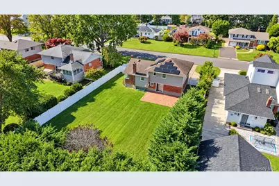 49 Simmons Drive, East Islip, NY 11730 - Photo 28