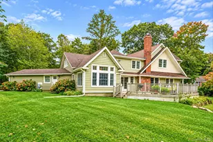 57 Hearthstone Dr, Dix Hills, NY 11746 - Photo 44