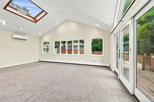 6 Winfield Dr, Sound Beach, NY 11789 - Photo 16