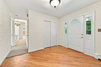 6 Winfield Drive, Sound Beach, NY 11789 - Photo 4