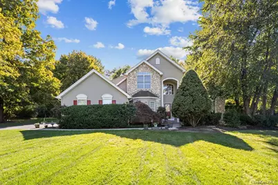 7 Birdie Drive, Suffern, NY 10901 - Photo 1