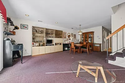 162 Laurel Lane, Wantagh, NY 11793 - Photo 20