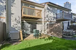 162 Laurel Ln, Wantagh, NY 11793 - Photo 30