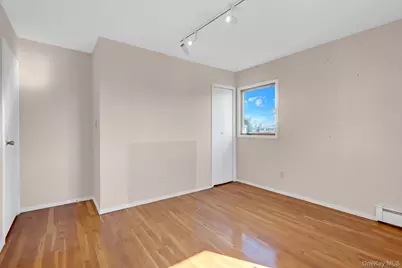 45 Florence Avenue, Massapequa, NY 11758 - Photo 10