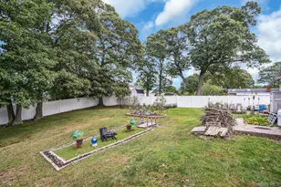 79 Wicks Rd, Commack, NY 11725 - Photo 32
