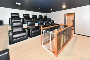 42 Willow Tree Rd, Monsey, NY 10952 - Photo 24
