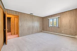 41 Shore Dr W, Copiague, NY 11726 - Photo 46