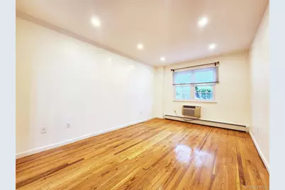 94-08 89 Avenue #1st Fl, Woodhaven, NY 11421 - Photo 18