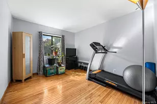 111 Dehaven Dr, Yonkers, NY 10703 - Photo 18
