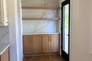 93 Eaton Ln, West Islip, NY 11795 - Photo 6