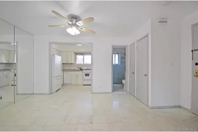 70 West Street #A10, Harrison, NY 10528 - Photo 4
