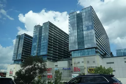 131-07 40th Road #E19, Flushing, NY 11354 - Photo 1
