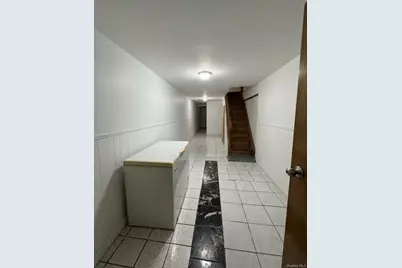33 Sunnyside Court, Brooklyn, NY 11207 - Photo 18