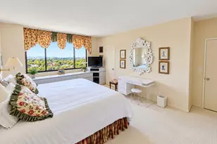 26910 Grand Central, Floral Park, NY 11005 - Photo 16
