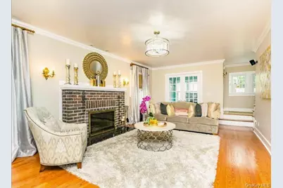115 Alexander Avenue, Hartsdale, NY 10530 - Photo 2