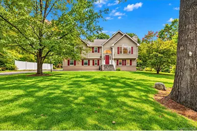 36 Troxell Trail, Carmel, NY 10512 - Photo 2