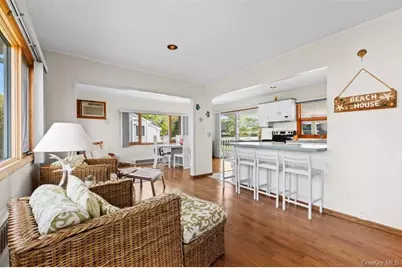 9 Marlin Road, East Quogue, NY 11942 - Photo 10