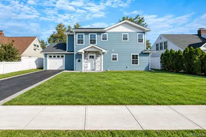 110 Bayberry Lane, Levittown, NY 11756 - Photo 1