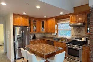 39 Indiana Ave, Long Beach, NY 11561 - Photo 6