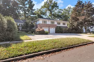 78 Poplar St, Garden City, NY 11530 - Photo 2