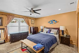 1103 Laux Pl, Bellmore, NY 11710 - Photo 20