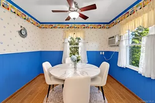 135 Sperry Blvd, New Hyde Park, NY 11040 - Photo 8