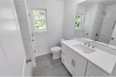 45 Leicester Avenue, Ronkonkoma, NY 11779 - Photo 38
