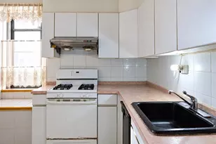 61-20 Grand Central Pkwy, Forest Hills, NY 11375 - Photo 14