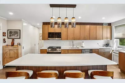 2 Bronxville Rd Rd #5D, Bronxville, NY 10708 - Photo 18