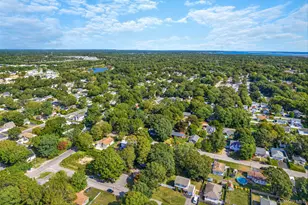 27 Ashwood Dr, Shirley, NY 11967 - Photo 42