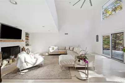 6 Woodland Way, Quogue, NY 11959 - Photo 4